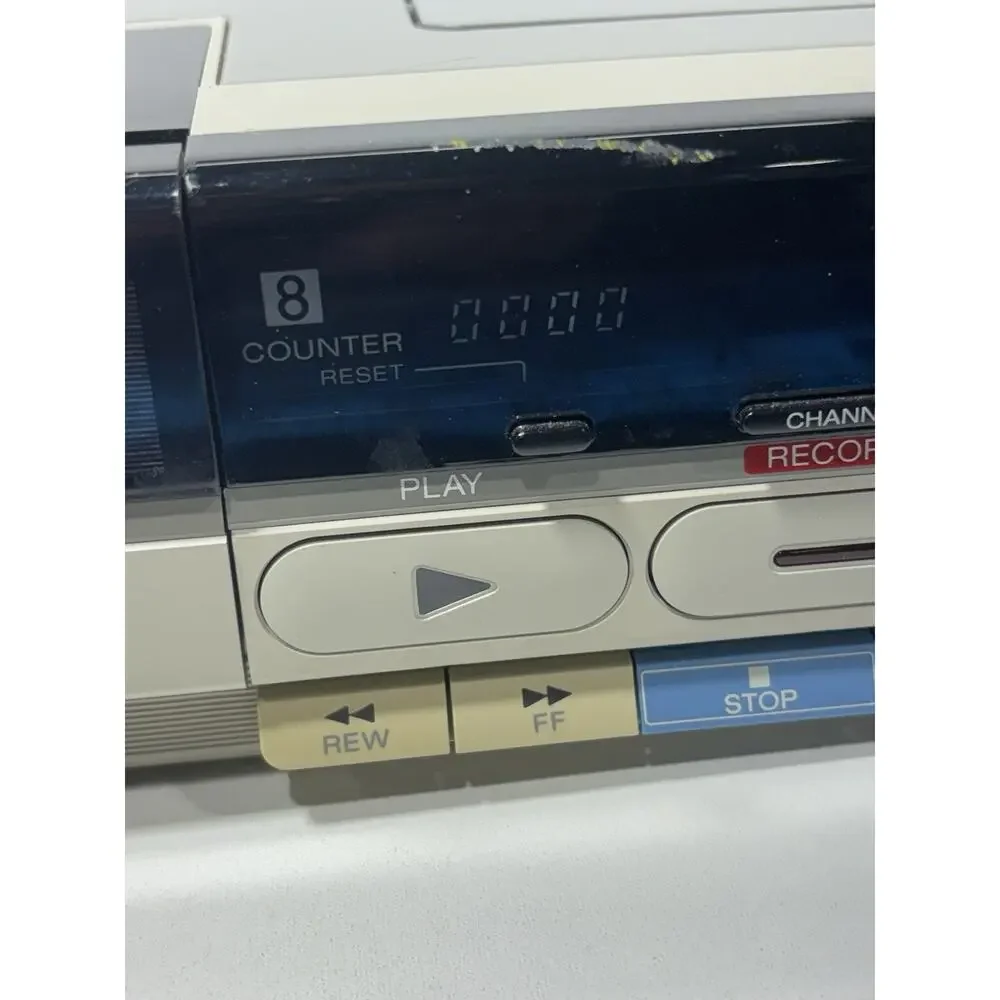 Sony EVO-410 Video8 8mm VCR Video Cassette Recorder Player Powers On Untested